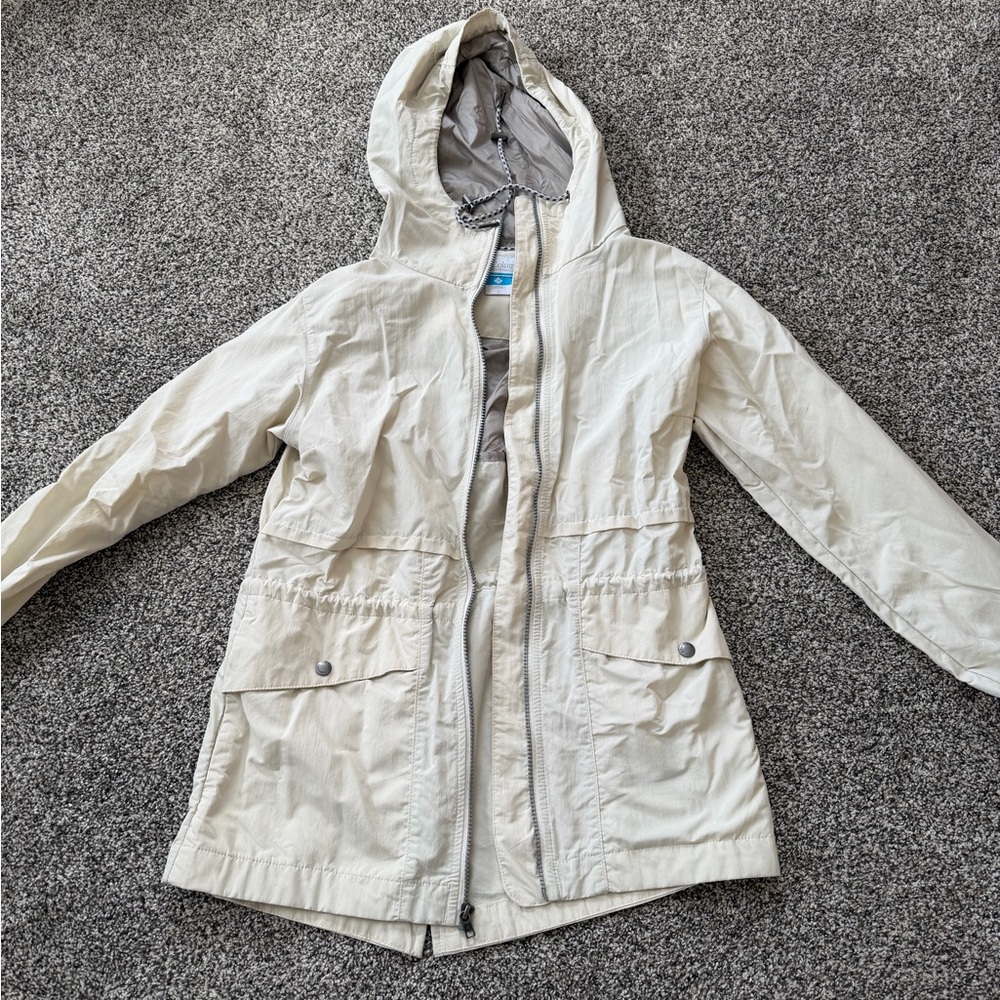 Columbia Women's Light Beige Hooded Trench Coat
